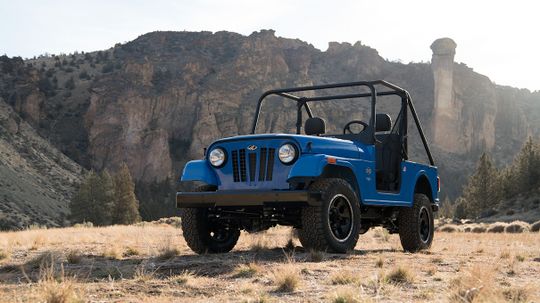 Mahindra Roxor重新构想了心爱的Jeep CJ“border=