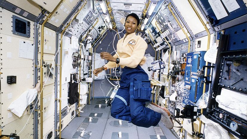 梅·杰米森（Mae Jemison）“border=