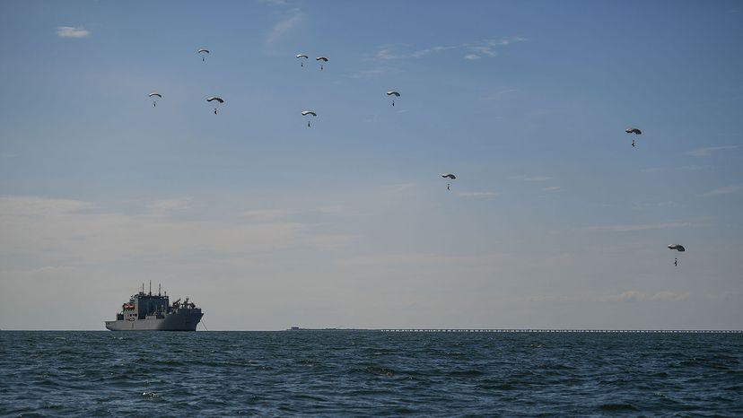 SEALs parachuting