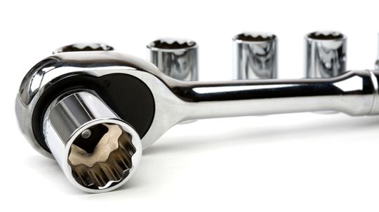 What size socket wrench do you need for an oil drain plug?