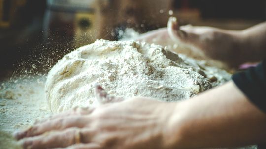 What's the Difference Between All-purpose and Self-rising Flours?