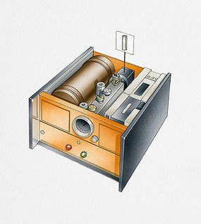 Cesium atomic clock