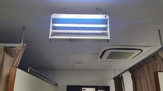 Can bug zappers be used indoors?