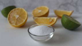 citric acid and lemons