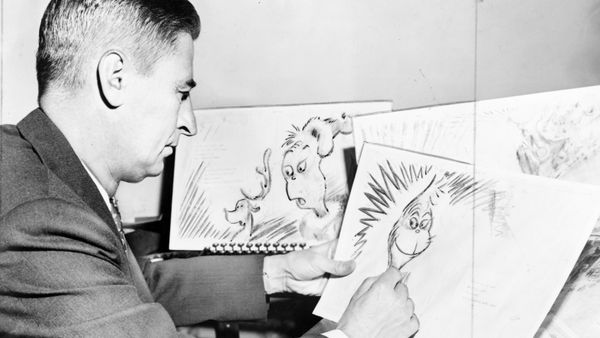 Dr. Seuss drawing the Grinch