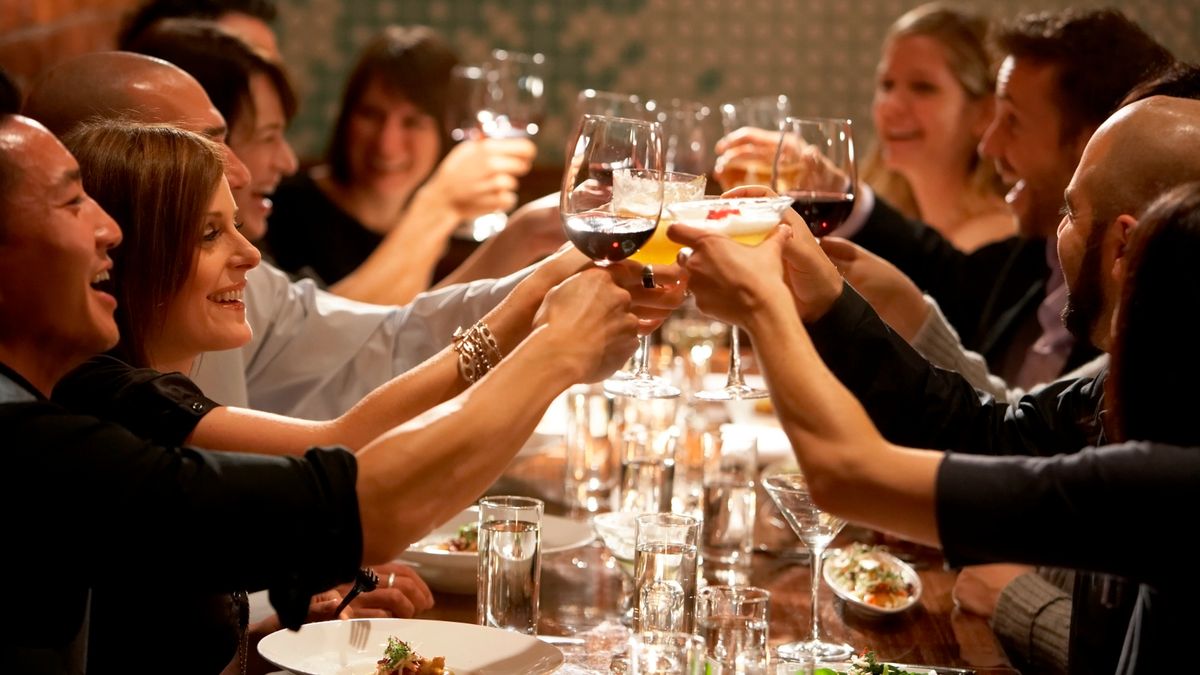 10 Famous Figures Who Would Make Excellent Dinner Guests | HowStuffWorks