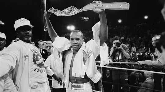 The Top 16 Boxers to Win Titles in Four or More Weight Divisions