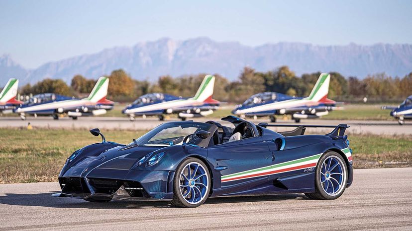 帕加尼Huayra Tricolore”border=