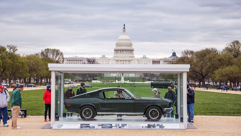 Bullitt Mustang Steve McQueen