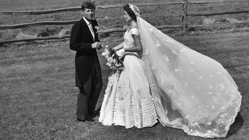 JFK and Jacqueline Bouvier wedding