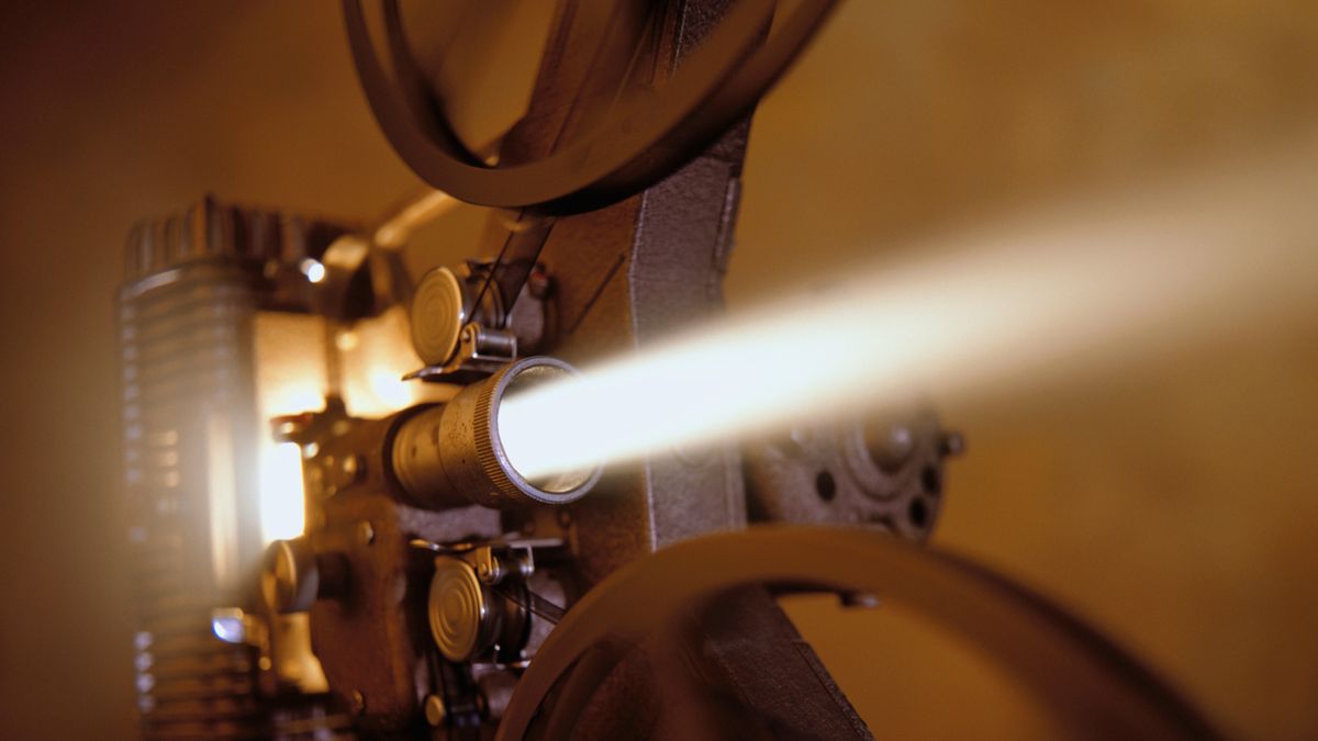 How Movie Projectors Work HowStuffWorks