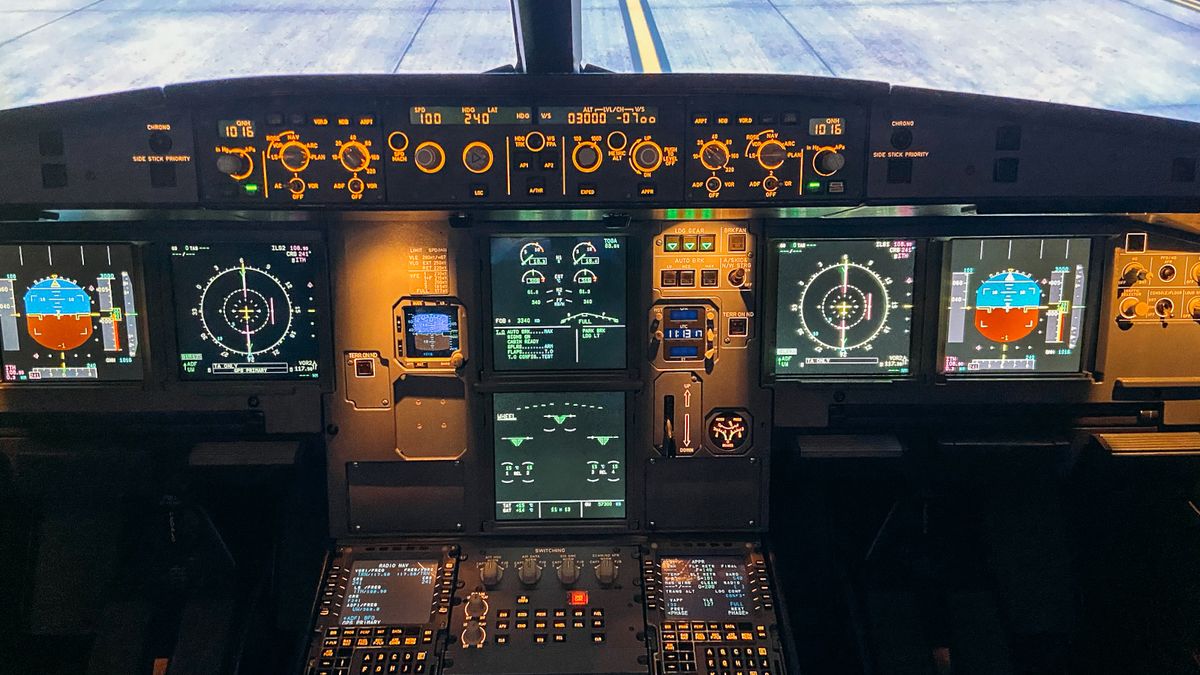 How does a speedometer in an airplane work? | HowStuffWorks