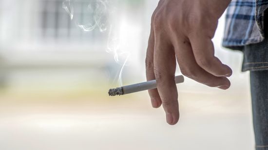 过滤香烟做什么?”class=