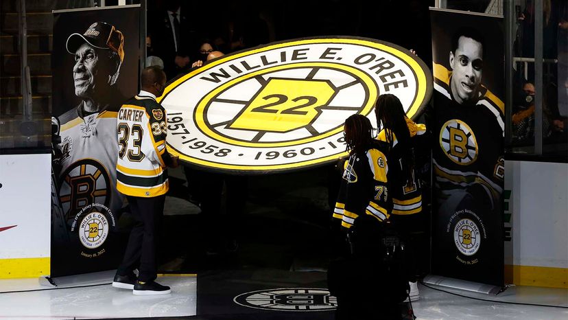 New Brunswick's Willie O'Ree says having Bruins retire jersey an