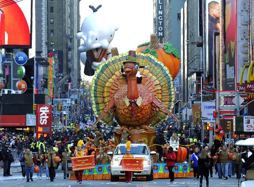 50 Fun Thanksgiving Trivia Questions - Parade: Entertainment