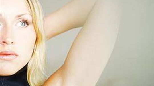 Make Deodorant out of Cornstarch and Baking Soda