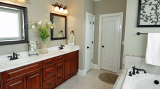 How to Maintain a Fresh Bathroom