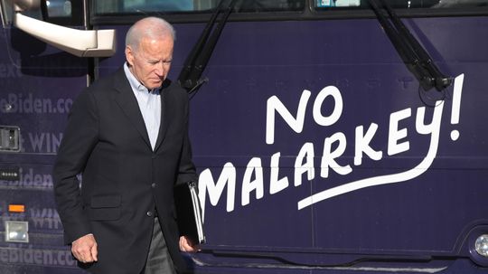 Malarkey：乔·拜登（Joe Biden）最喜欢的单词背后的故事是什么？“border=