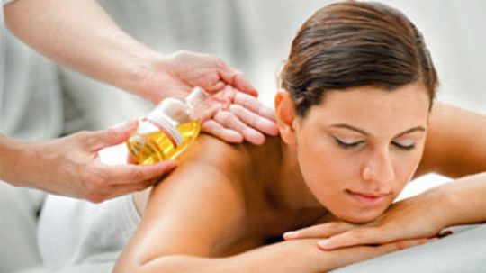 Aromatherapy Massages: How do they work?