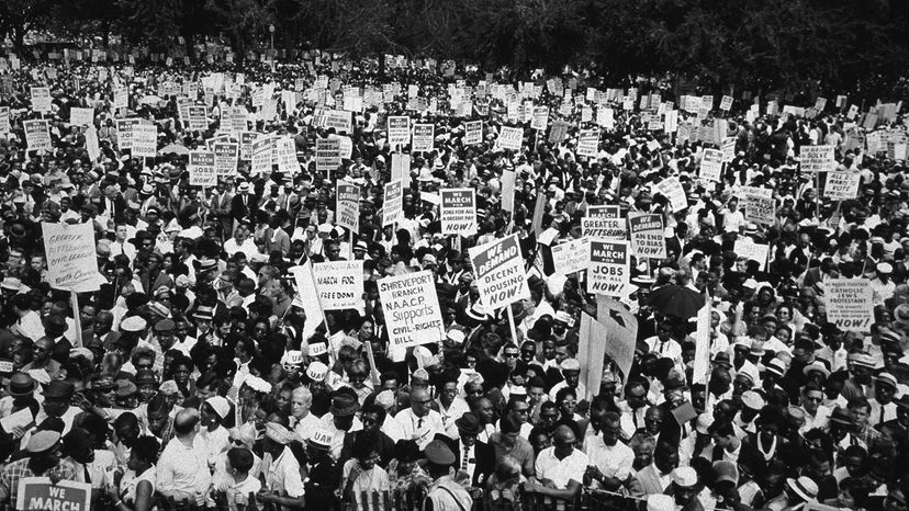 crowd at march on washington