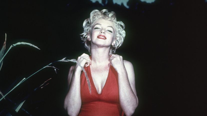 Monroe in red
