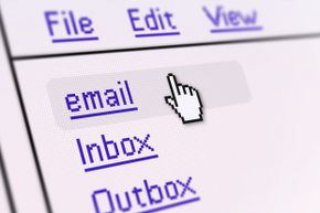 编制一个电子邮件列表，这样你就可以向你的订阅用户发送时事通讯。＂border=