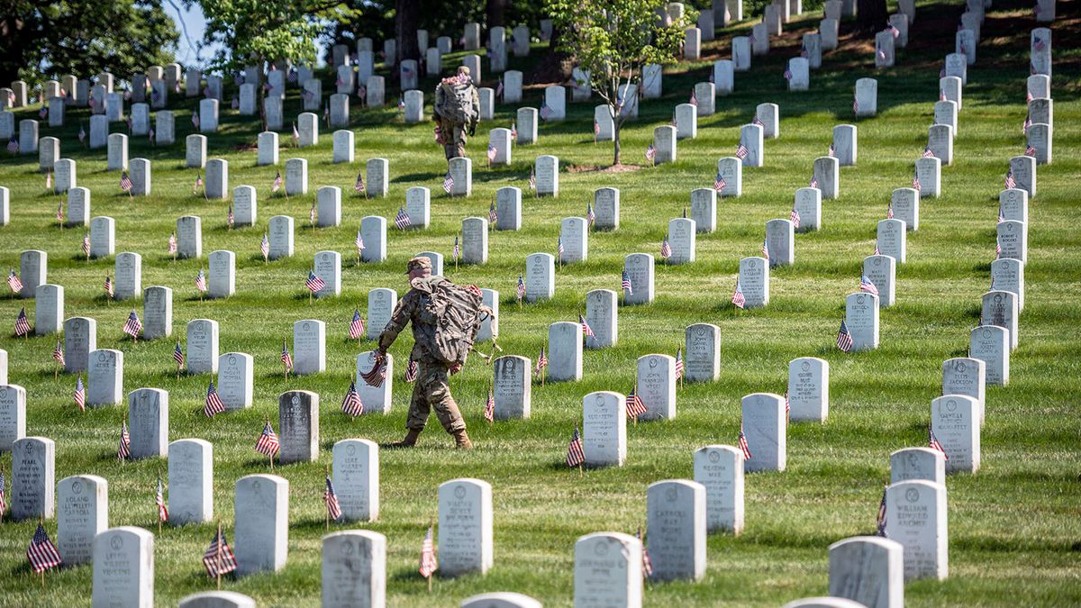 Memorial Day in the U.S. Means Way More Than Barbecue | HowStuffWorks