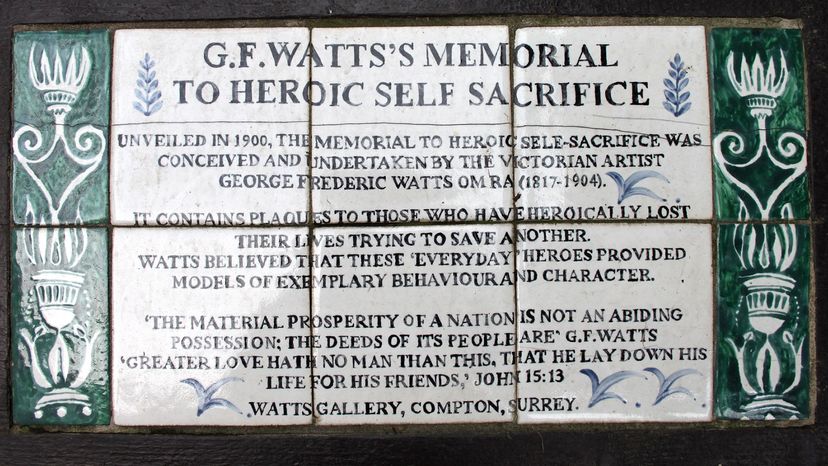 memorial to self sacrifice