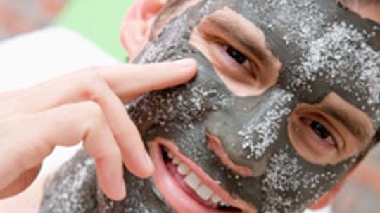 How to Make a Homemade Face Mask