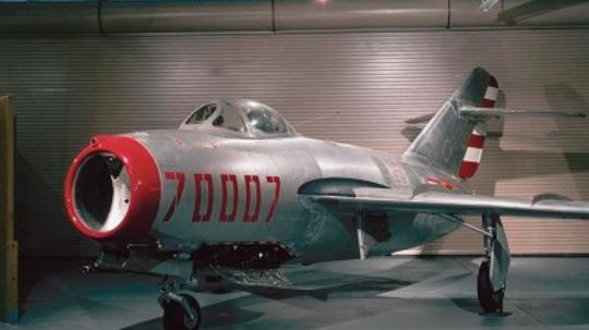 Mikoyan-Guryevich MiG-15“border=