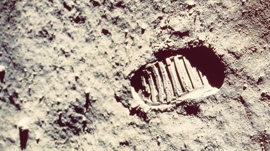 Could We Use Moon Dust to Block the Sun and Help Cool Earth?