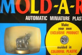 Mold-A-Rama machines conjure nostalgia, but there are still a number of them churning out plastic wonders for a small price.
