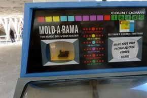 A Mold-A-Rama in action at the Pacific Science Center in Seattle, Washington in 2010.