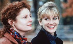 Julia Roberts and Susan Sarandon star in "Stepmom."