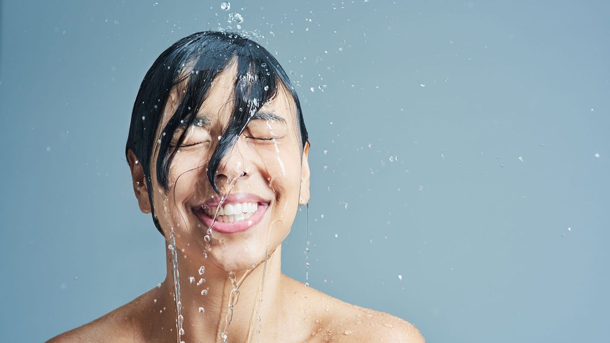 Morning vs. Evening Showers Discuss HowStuffWorks