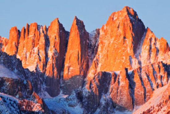 惠特尼山徒步旅行的指南”class=