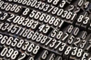 构成一个数字数字电台消息没有意义除了预期的接收者。”border=