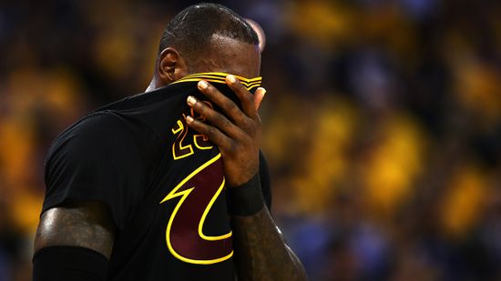 深夜发微博可以损害NBA球员的表现,研究显示18新利最新登入”class=