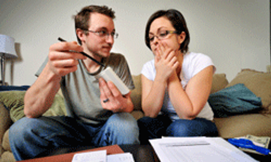 Sharing the Burden: Tips for Dividing Household Responsibilities With Your Spouse