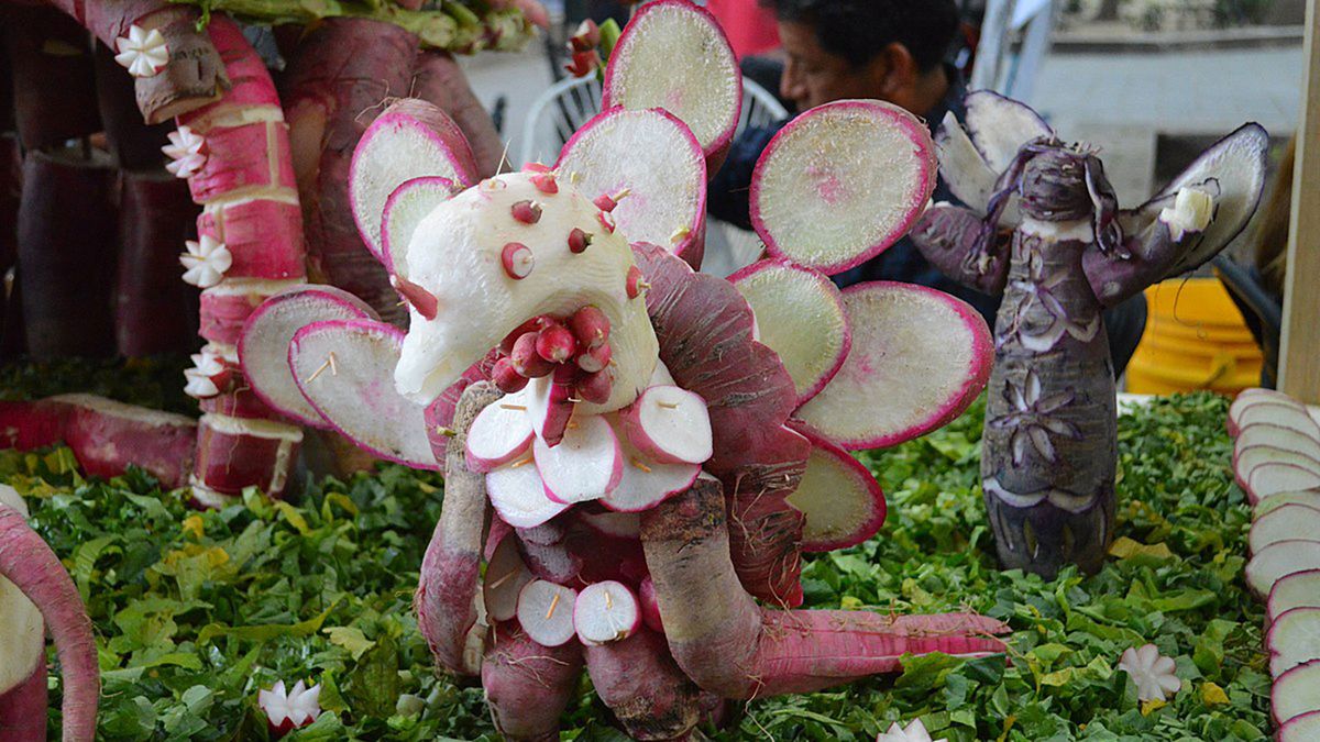 mexico-s-night-of-the-radishes-a-quirky-christmas-tradition