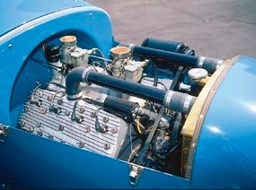 Under the hood, the original NieKamp Roadster had a 1942 Mercury flathead V-8.