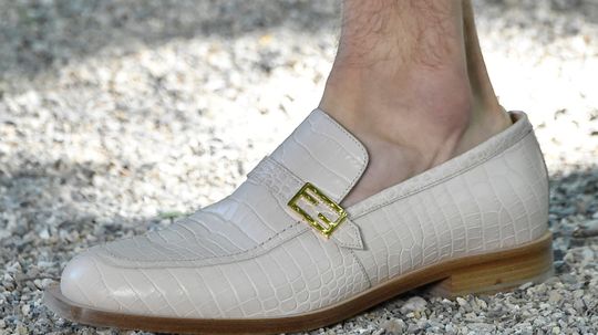 Is Going Sockless Bad for Your Feet?