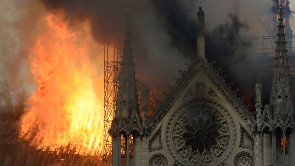 Notre Dame, fire