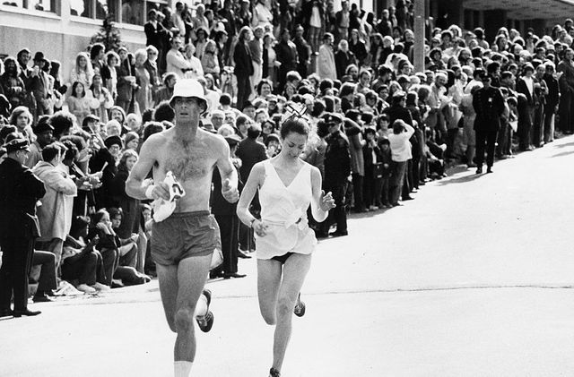 Kathrine Switzer: 50 years ago women were not allowed to run the marathon -  ABC News