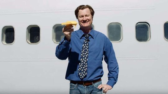 Guy Who Set the Paper Airplane World Record Shows How It's Done