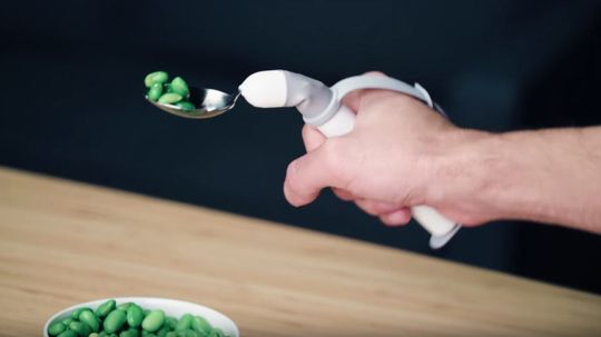 Self-stabilizing 'Smart' Utensils Counteract Hand Tremors