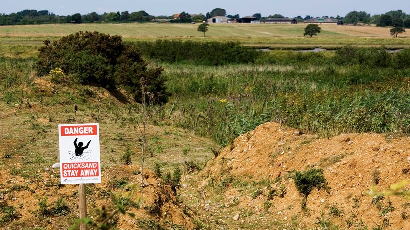 quicksand, england, stream