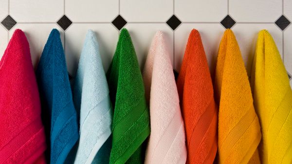 How Long Should You Use Your Bath Towel Without Washing It?