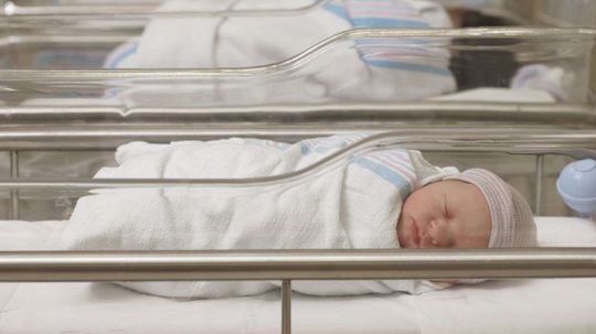 Female Newborns May Fare Better After Some Brain Injuries