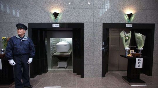 Japanese Corpse Hotels Arise in Response to Super Busy Crematoriums